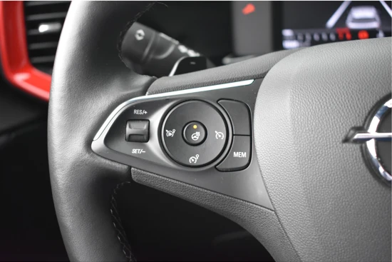 Opel Mokka 1.2 Turbo GS Line 8-traps 130pk Automaat | Navigatie by App | Achteruitrijcamera | Climate Control | Parkeersensoren | Apple Car