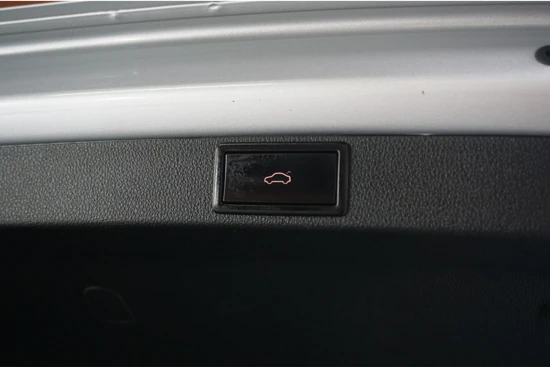 Škoda Octavia Combi 1.0 e-TSI Business Edition | 18 Inch | Trekhaak |