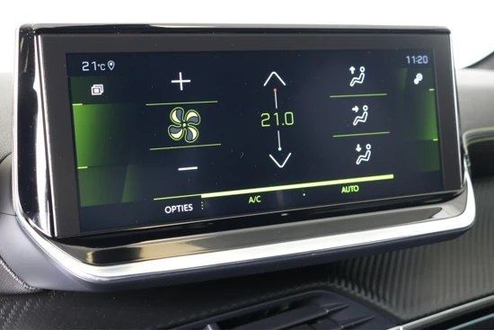 Peugeot 208 1.2 PureTech GT-Line 130pk Automaat | Navi | Camera Achter | Zwart dak | Ad. cruise control | Climate control | Parkeersensoren