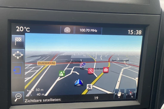Peugeot Partner Tepee 1.2 110PK Active | Navigatie | Climate Controle | Cruise Controle | Achteruitrijcamera |