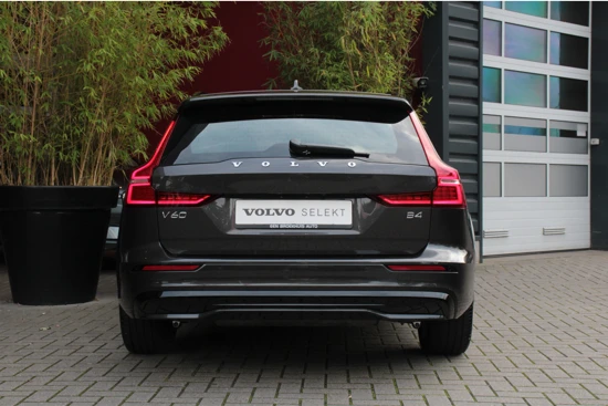 Volvo V60 B4 198pk Plus Dark | Trekhaak | 360 Camera | Adaptive Cruise | Memory Seats | Harman/Kardon | Climate Pack