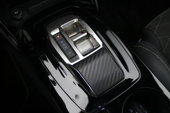 Peugeot 208 1.2 100PK GT Pack EAT8 | Panoramadak | Camera | NAV | Adap. Cruise C. | Leder/Alcantara & Stoelverwa