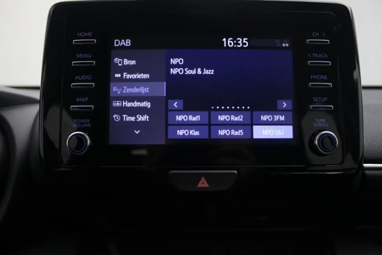 Toyota Yaris 1.5 Hybrid Dynamic | Adaptive | LED | Camera | Carplay | Climate | Lane assist | 16"Lmv