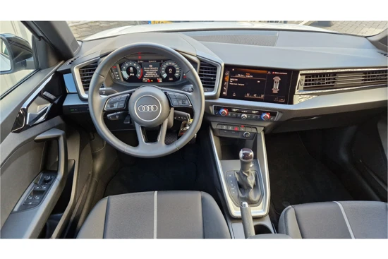 Audi A1 Sportback 25TFSI 95PK S-tronic Advanced Edition | Zwart Dak | Stoelverwarming | Climate Control | Cruise Control | Parkeersensor