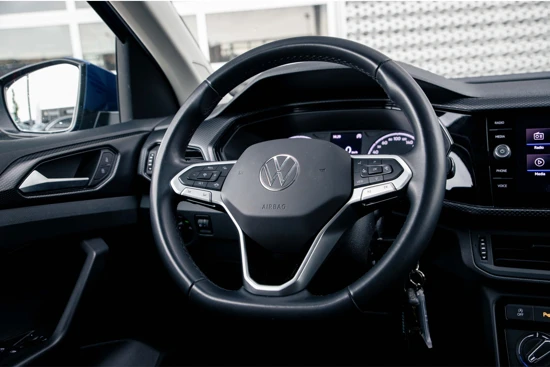 Volkswagen T-Cross 1.0 TSI Life | Airco | Parkeersensoren v+a | Apple Carplay | ACC | DAB