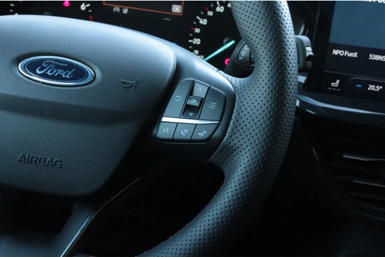 Ford Focus Wagon 1.0 125 PK EcoBoost Hybrid ST-Line | Camera | Sync 4 |Stuur- en stoelverwarming | 17" velgen