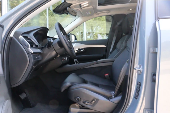 Volvo XC90 T8 AWD Recharge Plus Dark Long Range | Google | Luchtvering | Bowers & Wilkins | 360° Camera | Trekhaak | Head-Up Display | Adap