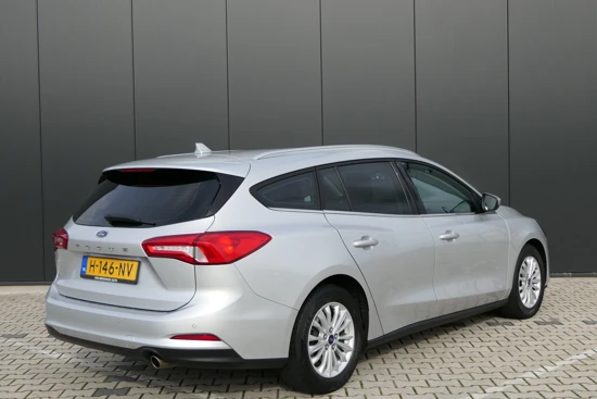 Ford Focus Wagon 1.0 EcoBoost Titanium | Automaat | Lichtmetaal | Navigatie | Climate Control | Keyless Entry |