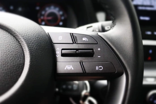 Hyundai i20 1.0 T-GDI Comfort Smart | Camera | Dode hoek | Cruise | 16''Lichtmetaal | Parkeersensoren | Bluetooth