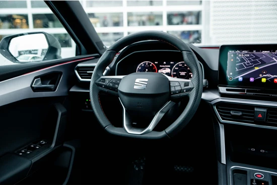 SEAT Leon 1.0 eTSI 110PK DSG Aut. FR Business Intense | Panorama Dak | Virtual Cockpit | ACC | 17'' LMV | Camera | App-Connect