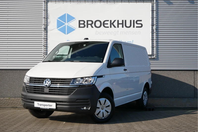 Volkswagen Transporter | Comfortline | Multistuur | Camera | Navi By App | PDC