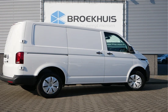 Volkswagen Transporter | Comfortline | Multistuur | Camera | Navi By App | PDC