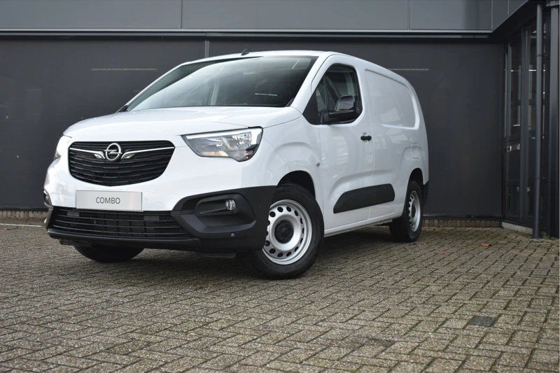 Opel Combo Electric Opel Combo Electric L2H1 Edition 50 kWh | Registratiekorting €7.451 | Comfort bestuurdersstoel | Navi | Parkeersensoren voor en