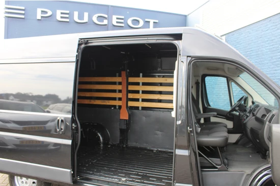 Peugeot Boxer 330 2.2 HDI L2H2 130pk XR