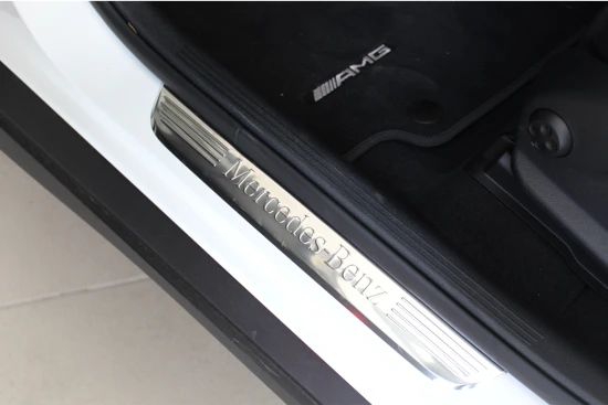 Mercedes-Benz GLC 300e 4MATIC Business Solution AMG | Navi | Camera | Trekhaak | Stoel verw. | Elek. stoelen