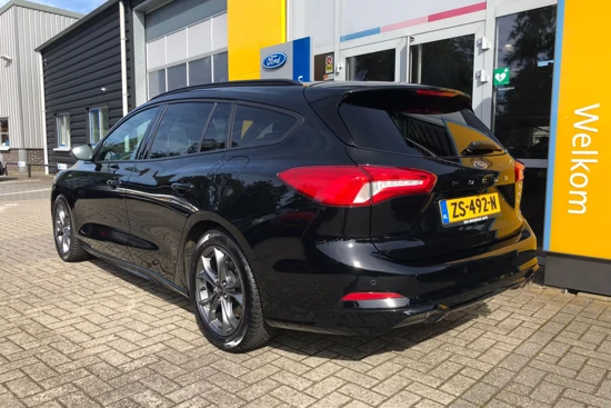 Ford Focus Wagon 1.0 125PK ECOBOOST ST-LINE AUTOMAAT