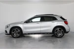 Mercedes-Benz GLA 180 Business Solution AMG Night Upgrade | Open Dak | Trekhaak | Clima | Navi | Camera | Sportstoelen | keyless | LED | 19'' Lich