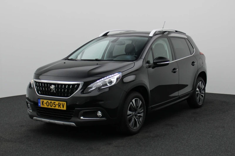 Peugeot 2008 1.2 110PK Allure | VOL AUTOMAAT! | Camera | Navigatie | 16"Lichtmetaal | Touchscreen | Chroom | Leder/Stof | Parkeersensoren | A