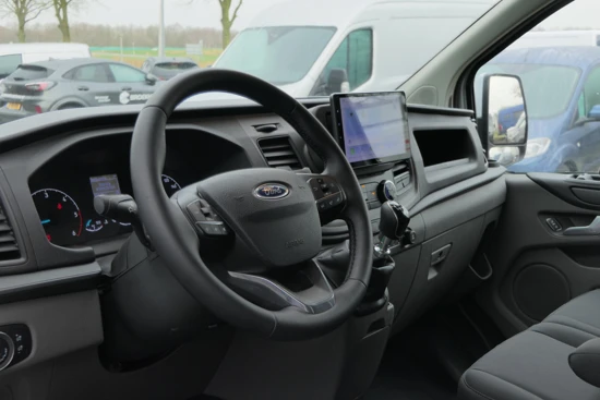 Ford Transit Custom 300 2.0 TDCI L2H1 Trend | Lengte 2 | Apple carplay/ Android auto | Camera | Parkeersensoren voor & achter | Voorruitverwarming |