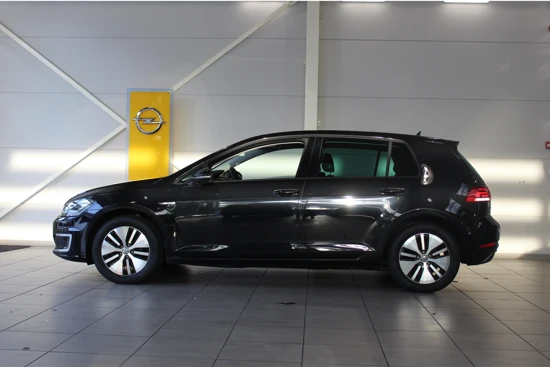 Volkswagen e-Golf elektromotor 136pk 5D Aut.