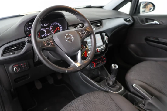 Opel Corsa 1.4 Favourite | Dealer Onderhouden! | Trekhaak | Navi | Airco | Cruise | Parkeersensoren | Lichtmetalen Velgen 16''
