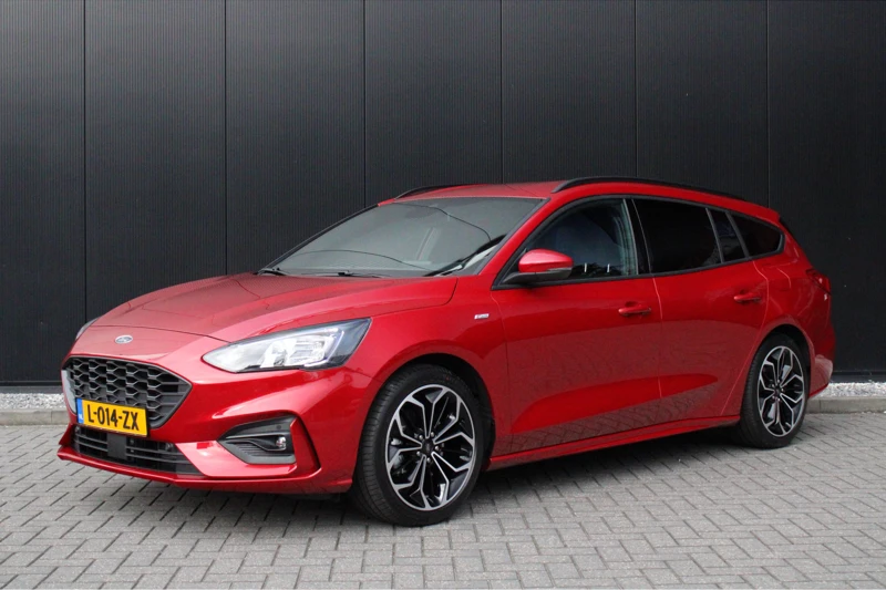 Ford Focus Wagon 1.0 Hybrid ST Line Business | WINTER PACK | 18 INCH | CAMERA