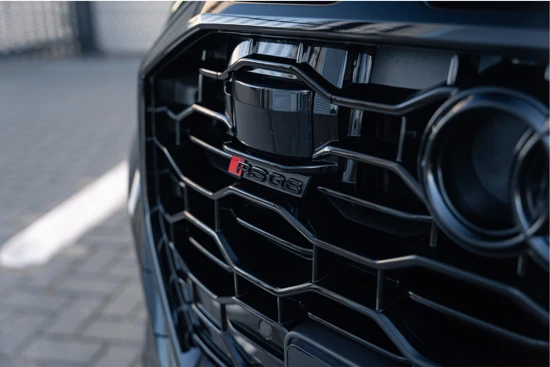 Audi RS Q8 4.0 TFSI RS Q8 quattro | RS dynamicpakket plus | B&O ADVANCED 3D | ASSIS. TOUR & CITY & PARK + | TREKHAAK | ALCAN. HEMEL | COMFO