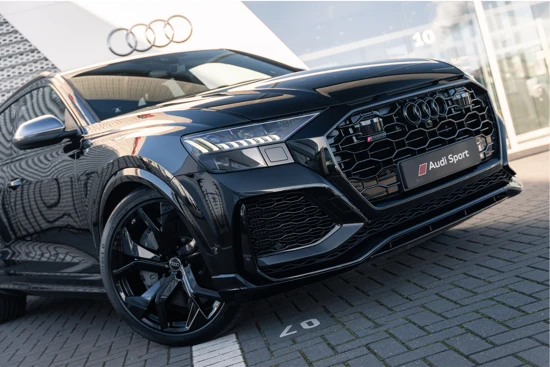 Audi RS Q8 4.0 TFSI RS Q8 quattro | RS dynamicpakket plus | B&O ADVANCED 3D | ASSIS. TOUR & CITY & PARK + | TREKHAAK | ALCAN. HEMEL | COMFO