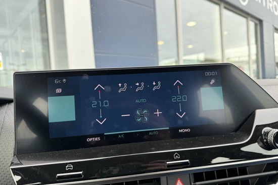 Citroën Ë-C4 Feel Pack 50 kWh | Cruise Control | HUD | Camera + Sensoren achter | Keyless | Navi | Carplay