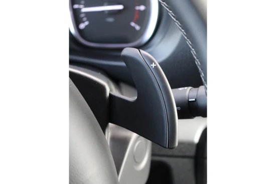 Peugeot Expert 2.0 HDI 180PK DubbelCabine | Automaat | Cruise & Climate control | Keyless | 17" LMV | Camera