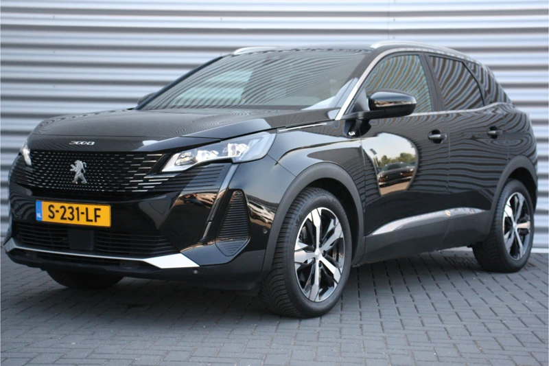 Peugeot 3008 1.2 PURETECH 130PK GT PACK AUTOMAAT / NAVI / LEDER / CLIMA / PDC / 18" LMV / CAMERA / KEYLESS / FULL-LED / ALCANTARA / 1E EIGENA