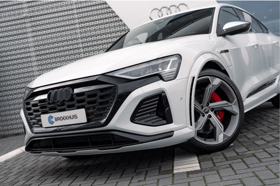 Audi Q8 SQ8 Sportback e-tron 370 kW / 504 PK | ASSIST. TOUR & CITY & PARK | HEAD-UP | PANO-DAK | B&O | COMFORT-KEY