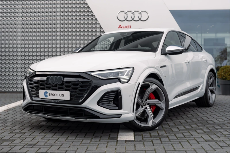 Audi Q8 SQ8 Sportback e-tron 370 kW / 504 PK | ASSIST. TOUR & CITY & PARK | HEAD-UP | PANO-DAK | B&O | COMFORT-KEY