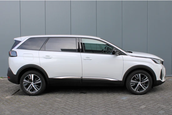 Peugeot 5008 1.2 130pk 7-Zits Allure Automaat | Led | Leder | Camera | Climate | Keyless | NL. Auto | Navigatie | 18" Lichtmetaal | Cruisecon