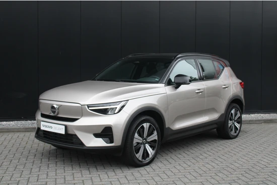 Volvo XC40 Recharge Plus | Microtech bekleding | Pilot Assist | BLIS | Stoel- stuurverwarming | Keyless | Elektrische achterklep