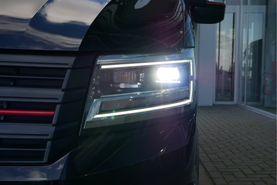 Volkswagen Crafter | Hero Edition | 177 pk | Eco Leder | Led | Zonneklep | Navigatie | Spoilers