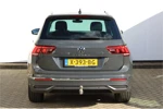 Volkswagen Tiguan 1.5 TSI 150PK DSG Elegance | Alcantara Bekleding | Trekhaak | Camera | 18'' LMV | App-Connect | Navi by App | ACC