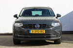 Volkswagen Tiguan 1.5 TSI 150PK DSG Elegance | Alcantara Bekleding | Trekhaak | Camera | 18'' LMV | App-Connect | Navi by App | ACC