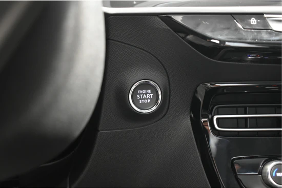 Opel Mokka Electric EV Level 3 Elegance 3 Fase DEMO-DEAL! | €2000 SUBSIDIE! | Navigatie Pro | Camera | Climate Control | Full-LED | !!