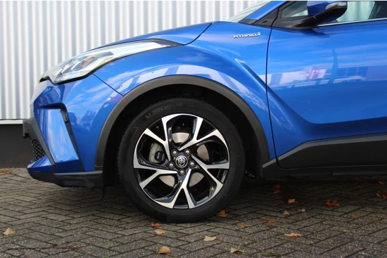 Toyota C-HR 2.0 Hybrid Dynamic | Adaptieve CruiseControl | Clima | Camera | Navigatie |