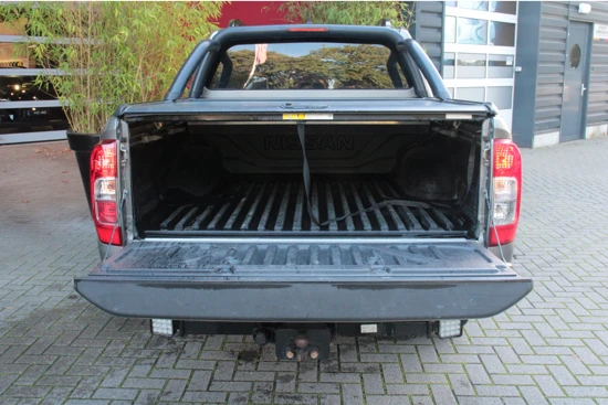 Nissan Navara 2.3 dCi Automaat New N-Guard Double Cab | Trekhaak | 360 Camera | Schuifdak | Stoelverwarming | Keyless