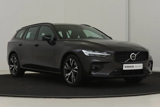 Volvo V60 B4 Plus Dark | Leder | Harman Kardon | 360° Camera | Lighting-pack | Panoramadak | Elek. Stoelen | Elek. Achterklep