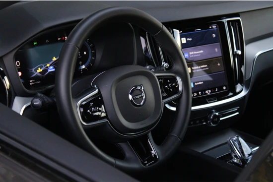 Volvo V60 B4 Plus Dark | Harman/Kardon | Lighting-pack | Panoramadak | Elek. Stoelen | 360° Camera | Adaptive Cruise