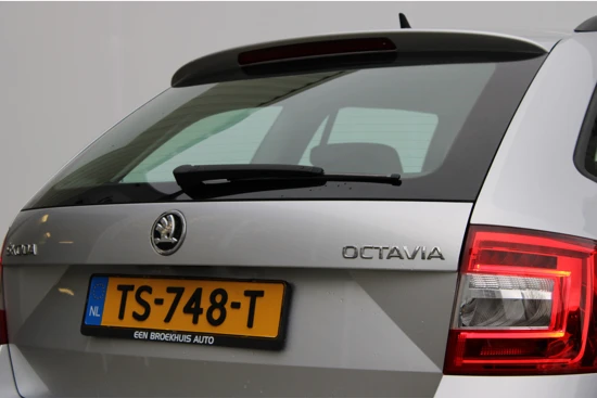 Škoda Octavia Combi Ambition Business 1.0 TSI 115 pk | Navigatie | PDC | Apple Carplay | 16"Lmv | Cruise Control