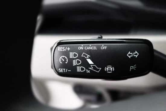 Volkswagen Transporter 2.0 TDI 28 110PK | Schuifdeur Rechts | Apple/Android Carplay | Parkeersensoren | Cruise | Airco | Bluetooth