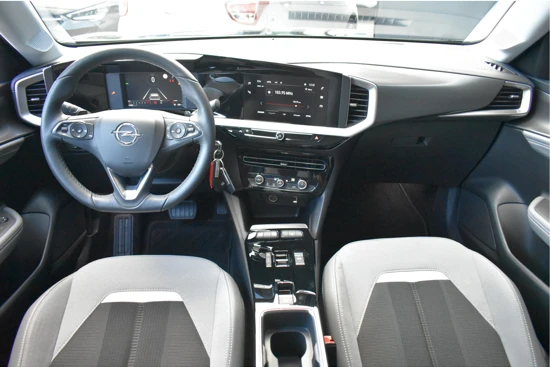 Opel Mokka 1.2 Turbo Elegance 130pk Automaat | Navigatie by App | Stuurverwarming | Achteruitrijcamera | Climate Control | Full-LED | Parke