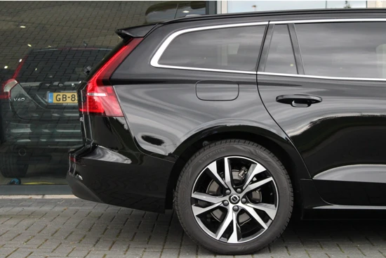 Volvo V60 B4 Core | Facelift | Pilot Assist | BLIS | Stoel- stuurverwarming | Camera | Trekhaak | 18" All Season