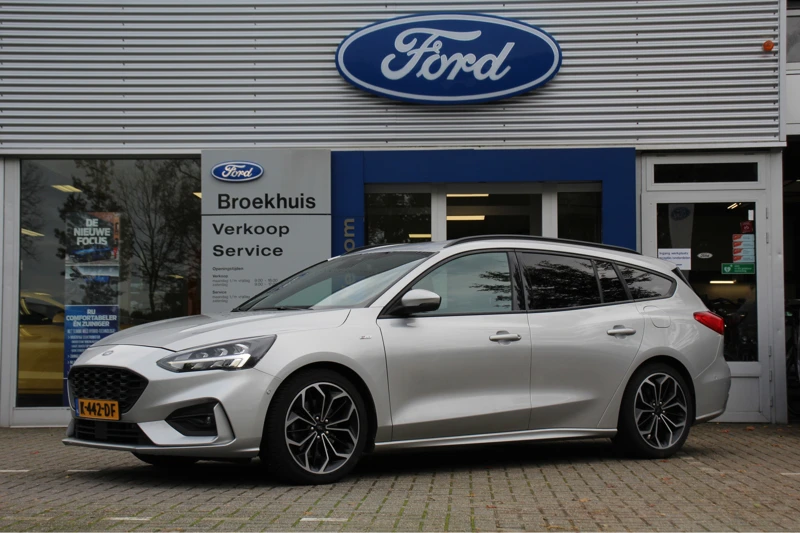 Ford Focus Wagon 1.0EB ST-LINE AUTOMAAT | DEALER OH! | NAVI | CAMERA | CLIMA | WINTERPACK | CRUISE | AUTO. INPARKEREN | PARK SENS V+A | FUL