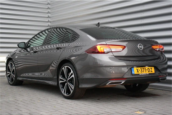 Opel Insignia GRAND SPORT 2.0 TURBO GS-LINE AUTOMAAT / NAVI / LEDER / CLIMA / LED-MATRIX / AGR / PDC / CAMERA / 20" LMV / OPC-LINE / KEYLESS /