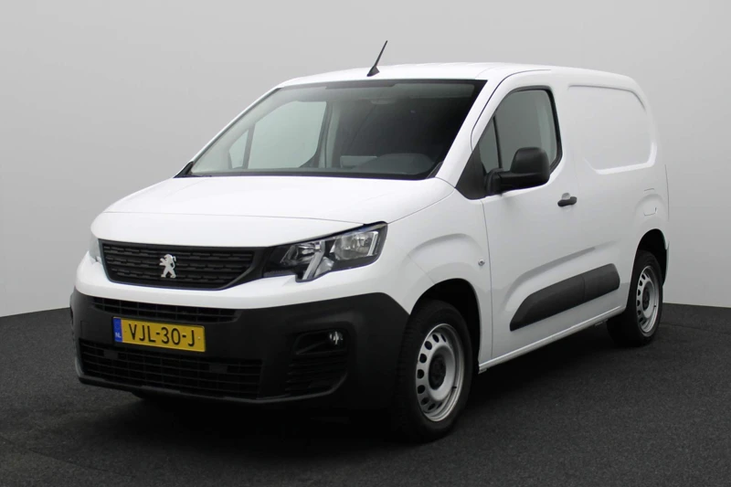 Peugeot Partner 1.5 HDI 102PK ! Premium | Trekhaak | Airco | Cruise C. | Park Ass. | AppleCarPlay | Laadvloer | Schuifdeur Rechts | Navi by App